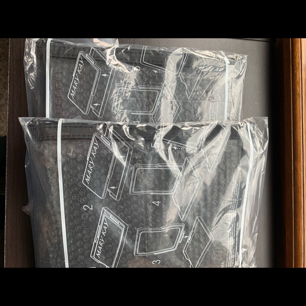 Mary Kay Tray and Mirrors Below COST!